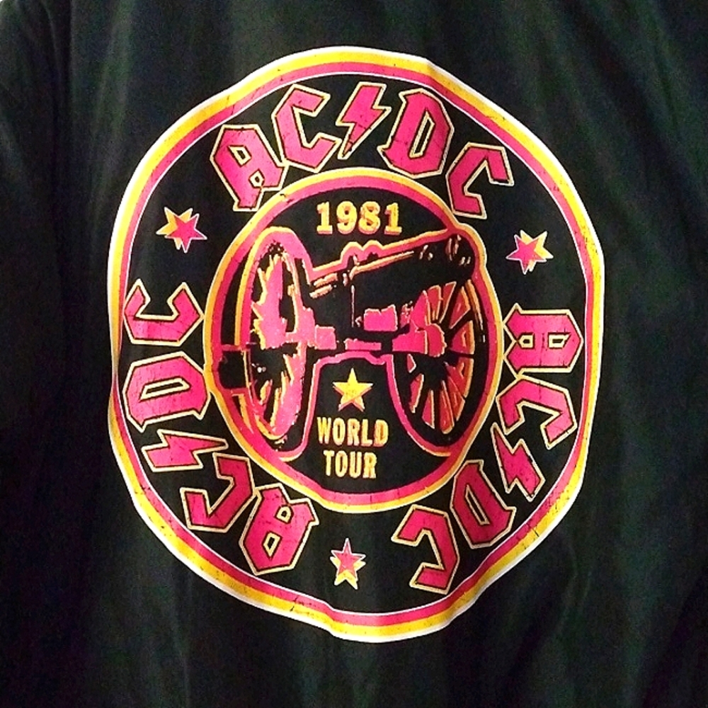 Acdc 1981 World Tour Puffer Jacket Size Small - Gem
